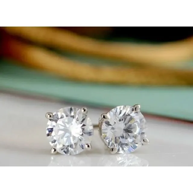 14K White Gold Filled 1.5 ct Round Cut Stud Earrings