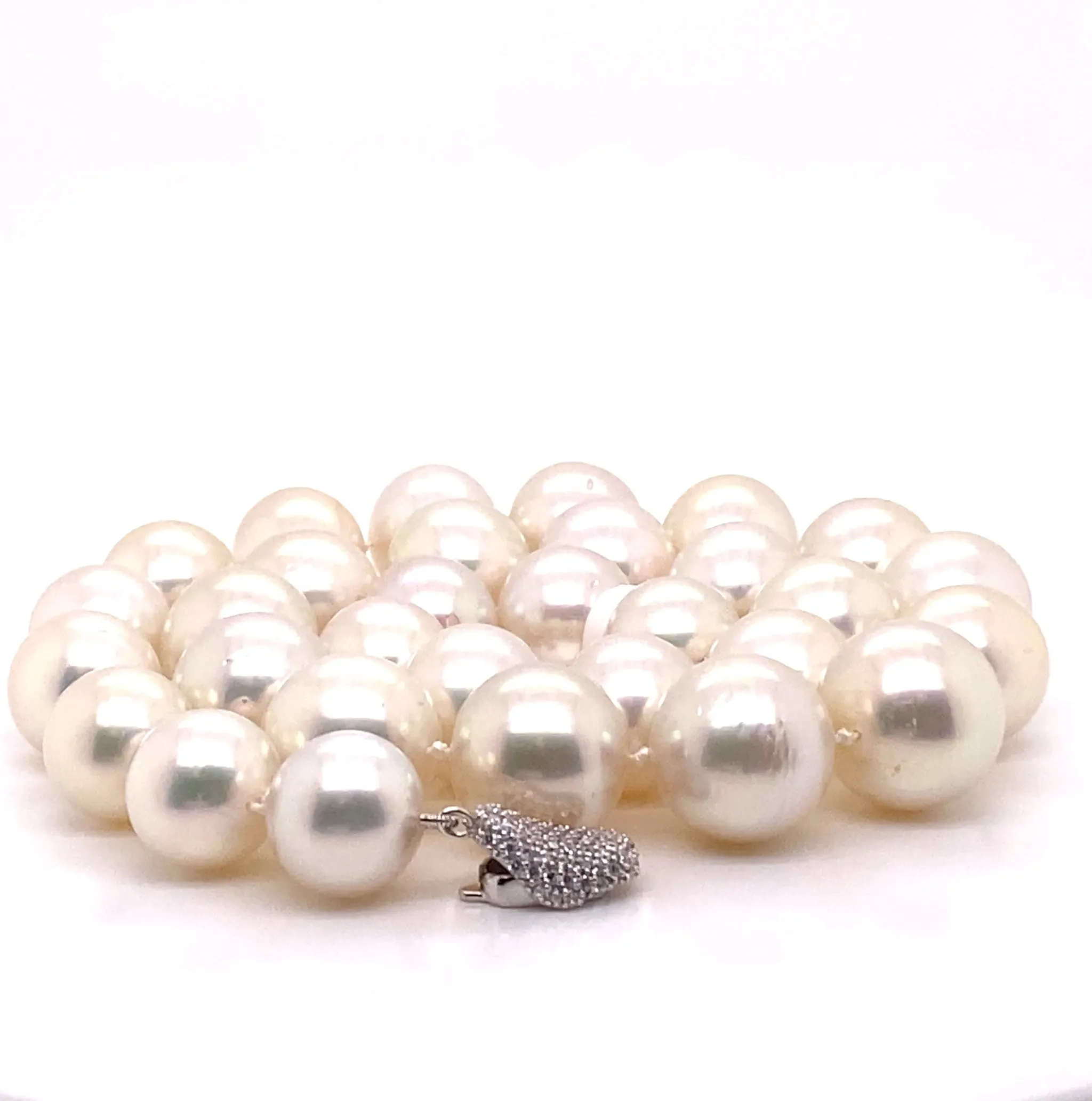 14KW Natural Large White Akoya Pearl Fashion Necklace