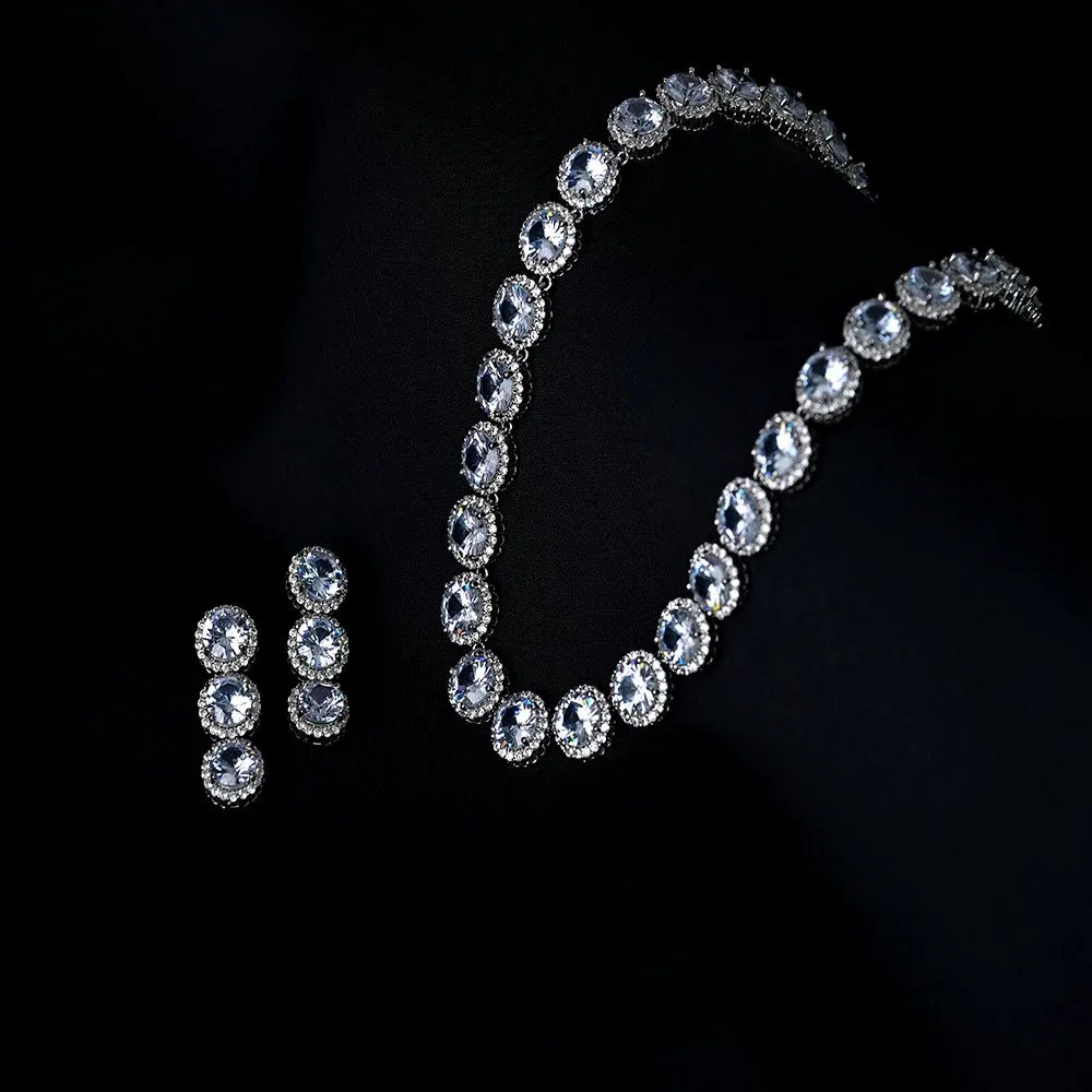 Brilliant Cut Diamond Royal Necklace Set