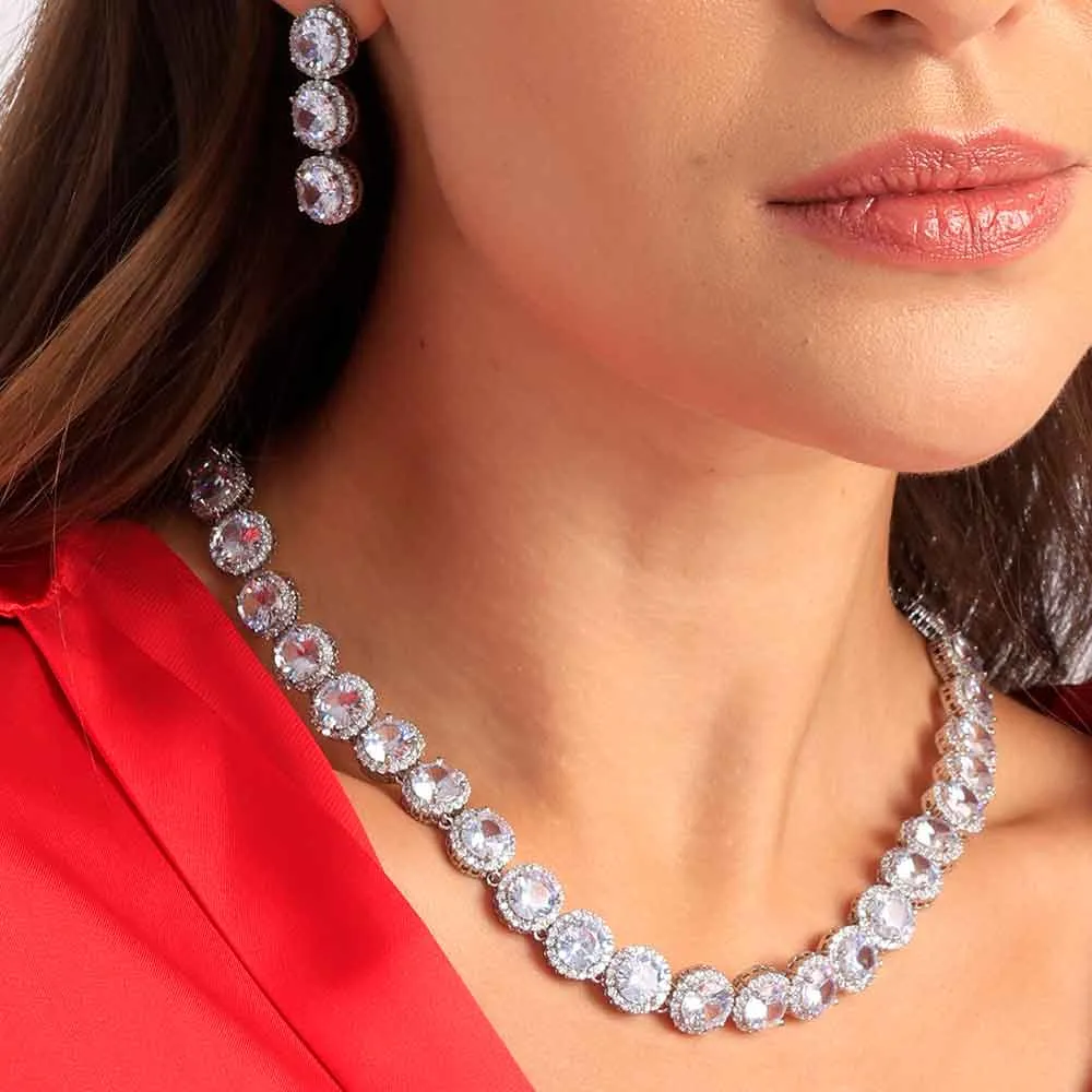 Brilliant Cut Diamond Royal Necklace Set