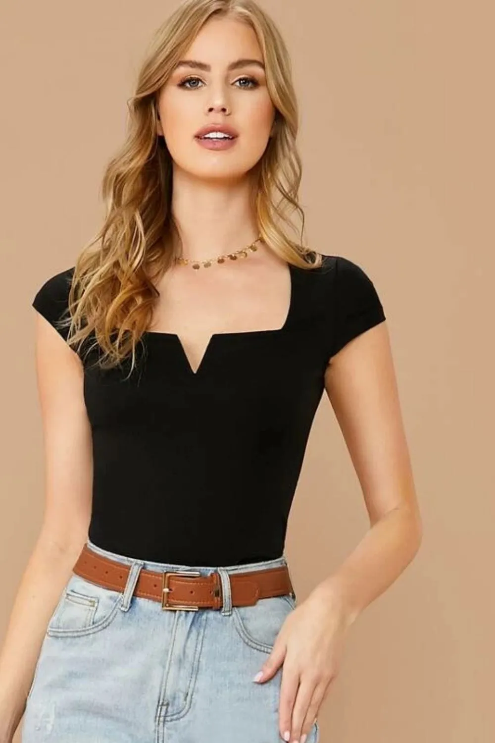 Elle Black Top