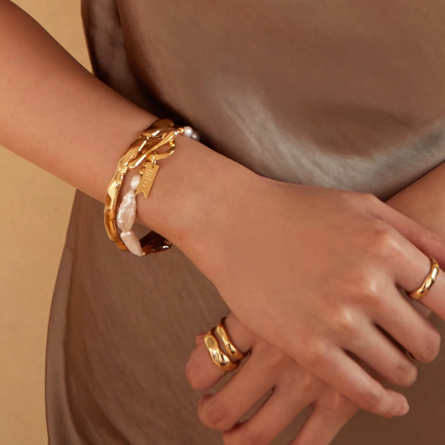 Elle Pearl Bracelet - Gold