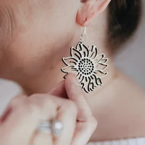 Lightweight Earrings|Sunflower|Trumm & Co.