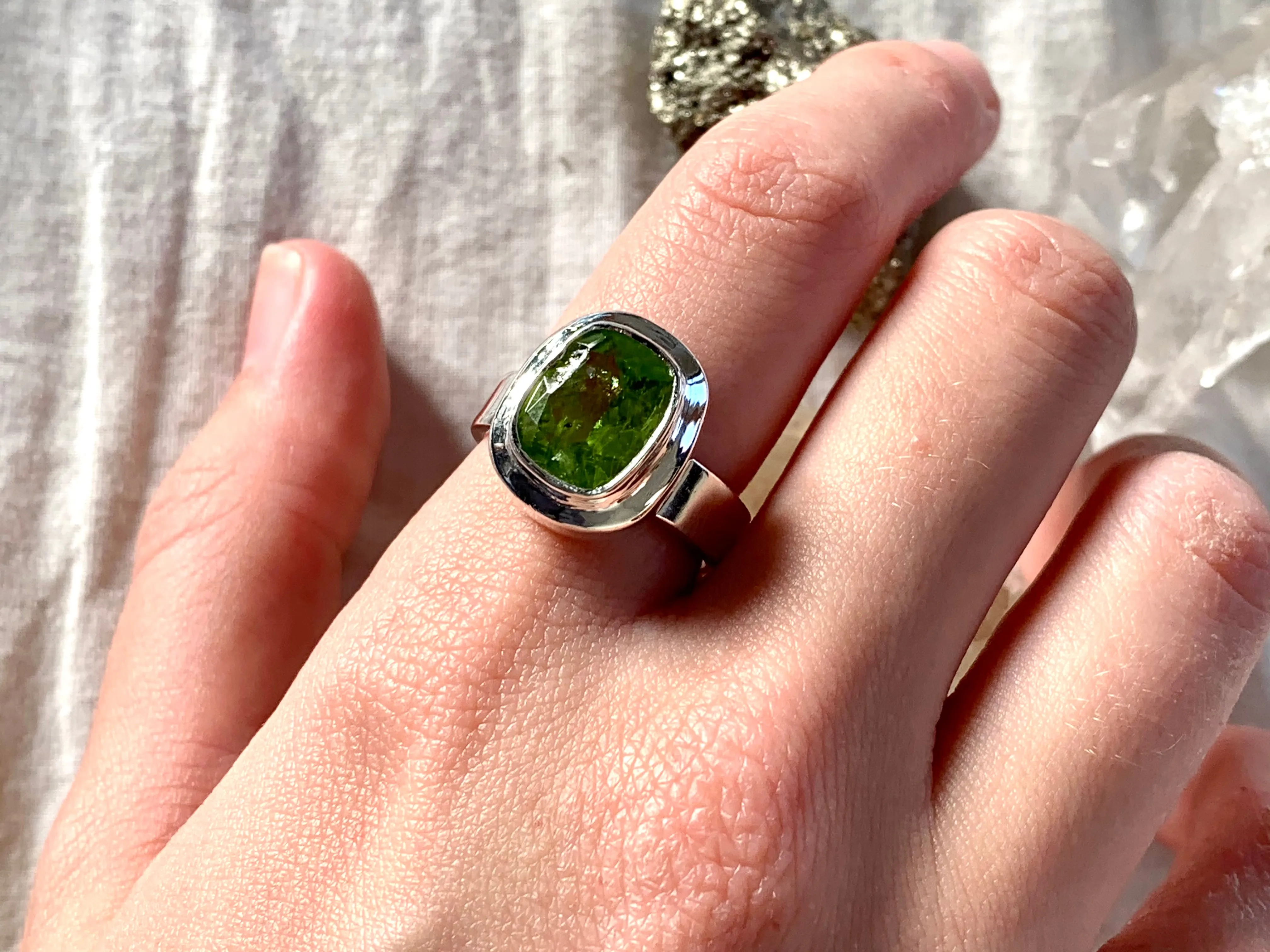 Peridot Ansley Ring - Teardrop / Round / Rounded Square