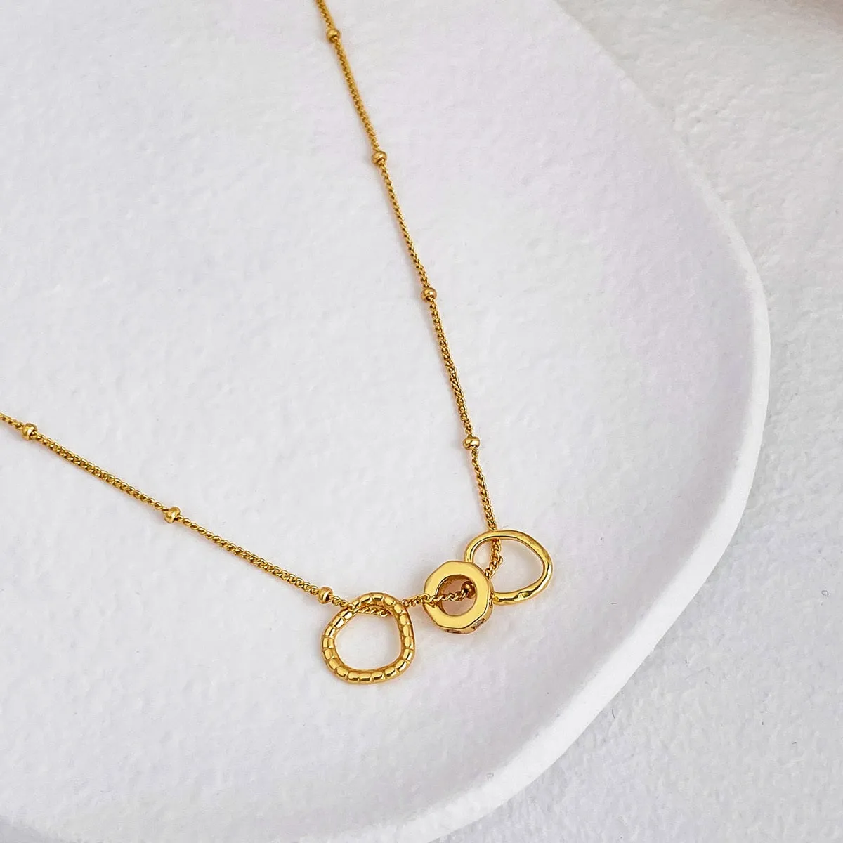 Textured CZ Three Ring 3 Circle Pendant Necklace On Satellite Chain - Gold