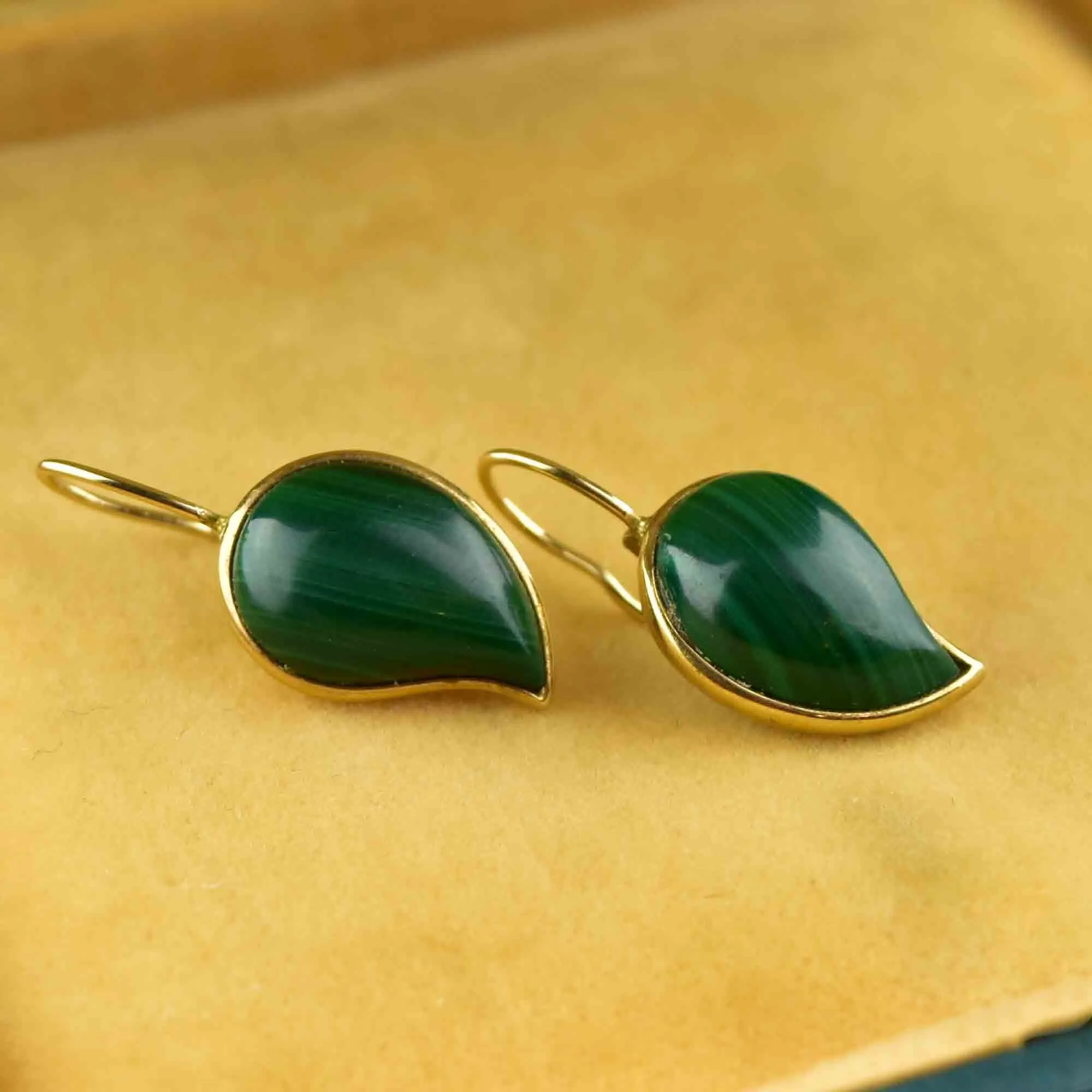 Vintage Malachite Leaf Earrings in Gold