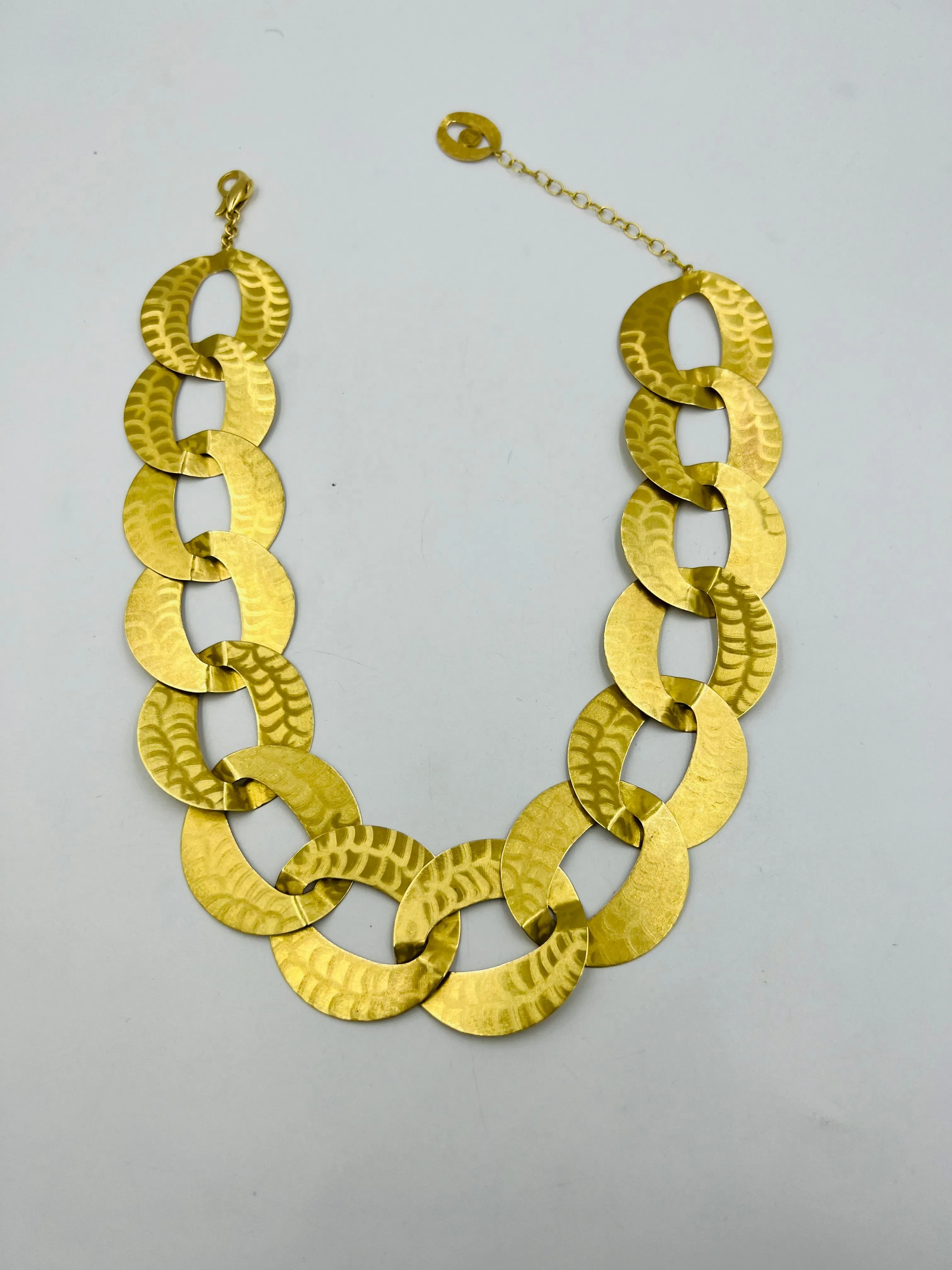 Wide Flat Oval Matt Finished Yellow Gold Link Necklace