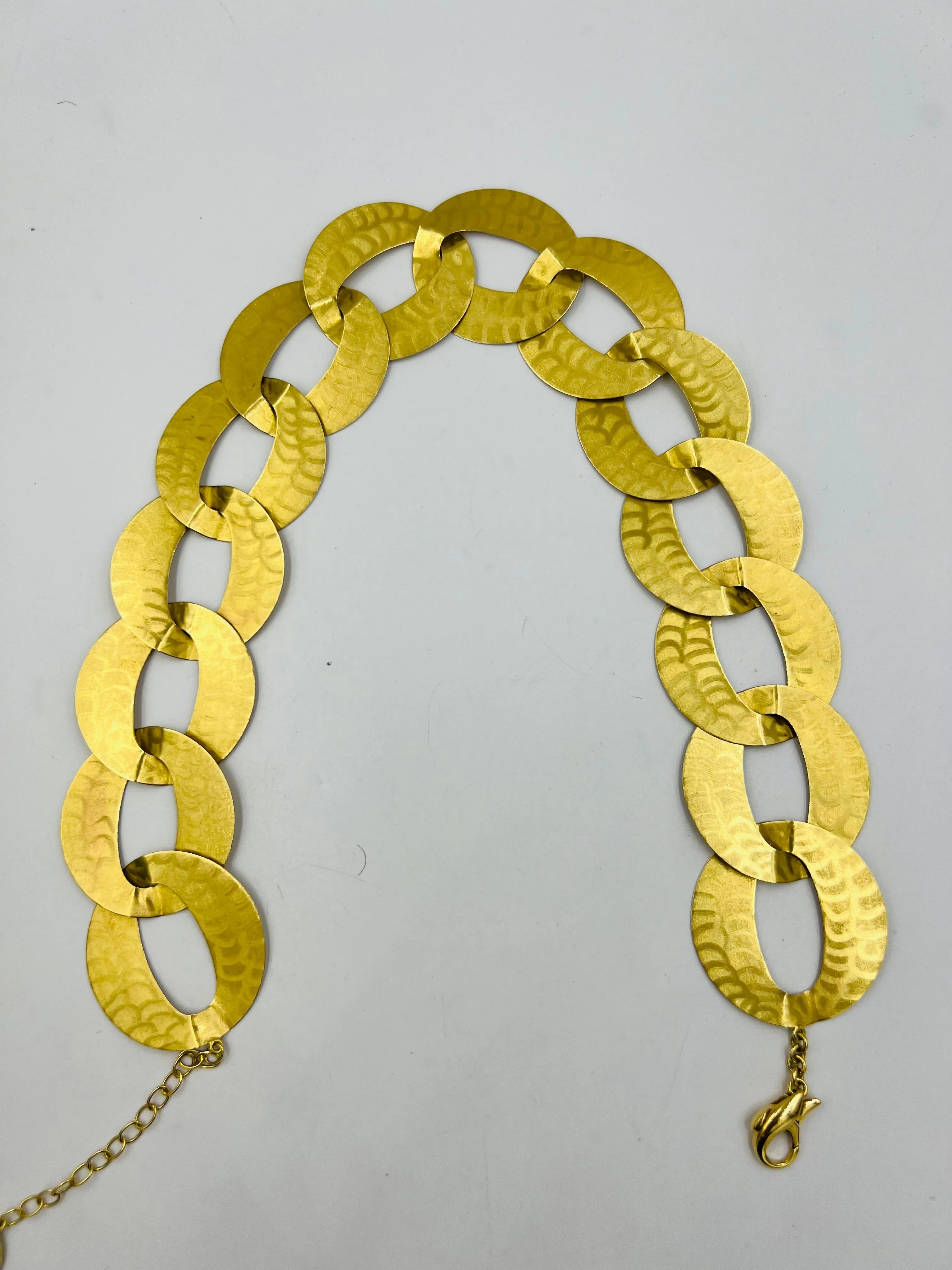 Wide Flat Oval Matt Finished Yellow Gold Link Necklace